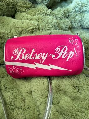 Betsey Johnson Betsey Soda Pop bag